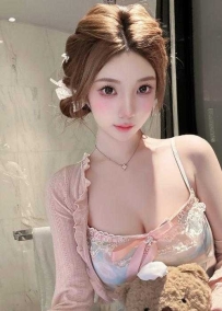 【南宁】清纯美女饱满胸部粉色乳头