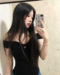 新区舔舌妹女友既视感