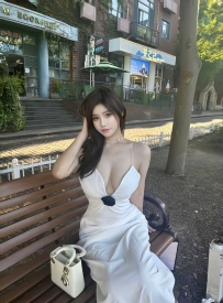 【上海性息】喜欢操大奶子的看过来这个骚货很厉害